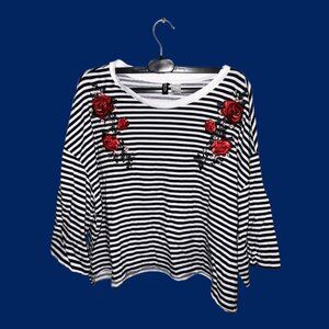 H&M Divided Striped Boat Neck Crop Top with Rose Embroidery – Size XL